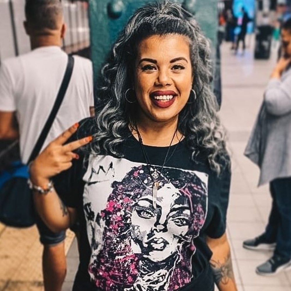 Meet your Posher, Diana